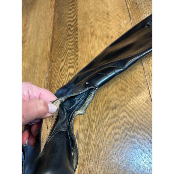 Amazon’s Cavalier Equestrian Tall Riding Boots in Black Leather Sz 7 S No Laces - Picture 5 of 7